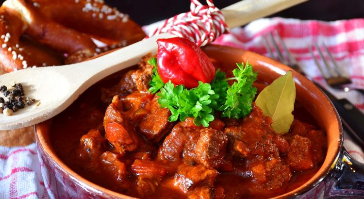 De rijke geschiedenis van Hongaarse goulash